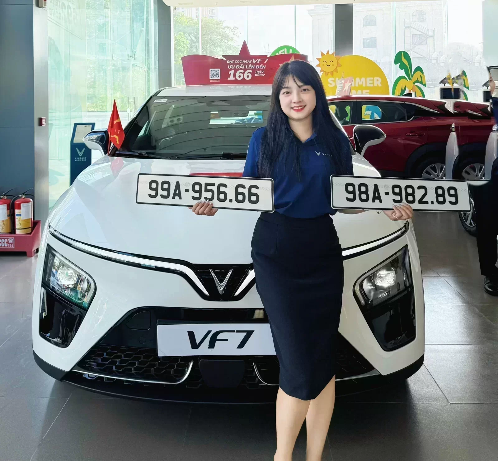 Nhân viên tư vấn VinFast tại Bắc Ninh